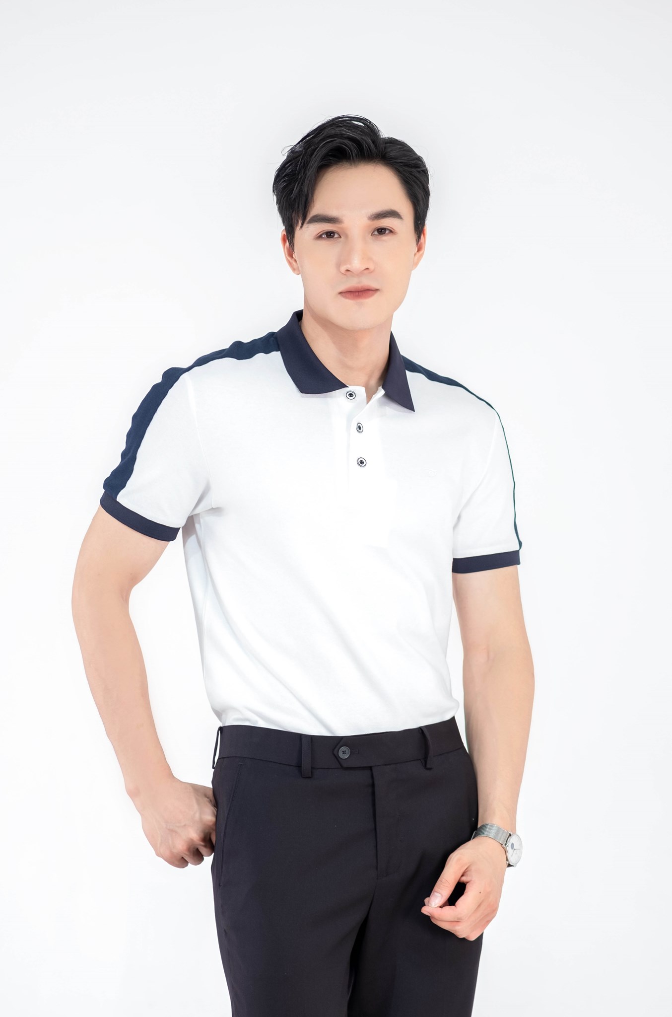 Ảnh của Áo polo nam Dugarco phối vai viền tay - 233PLS21055